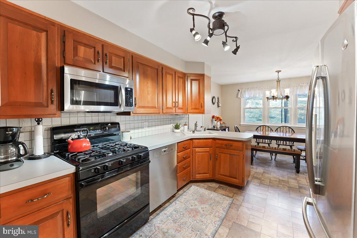 PARKWYNNE ESTATES - Residential