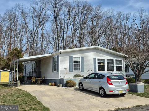 768 E Garden Road Unit 104, Vineland, NJ MLS: NJCB2023488