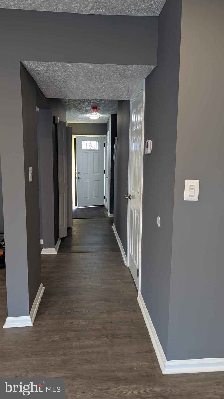 HILLCREST TOWNE - Residential