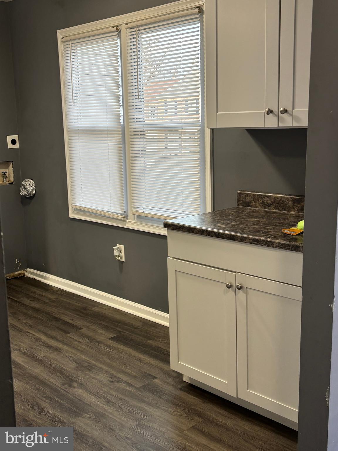 HILLCREST TOWNE - Residential