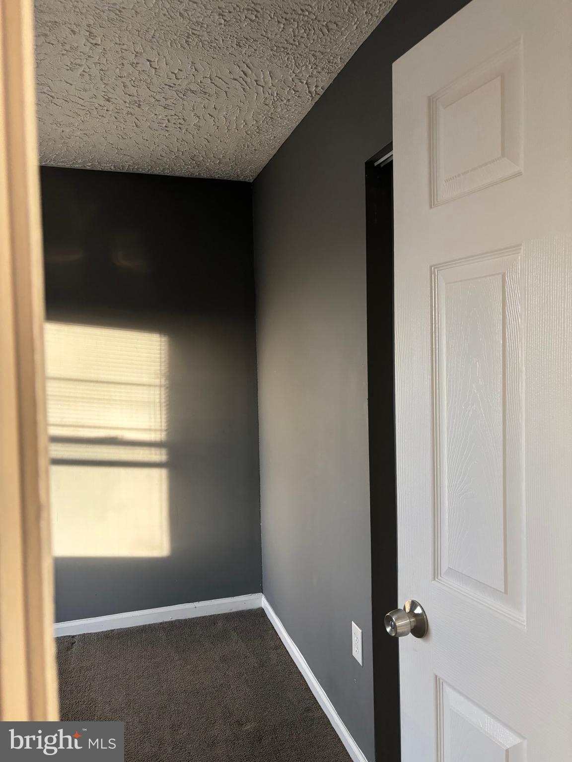 HILLCREST TOWNE - Residential