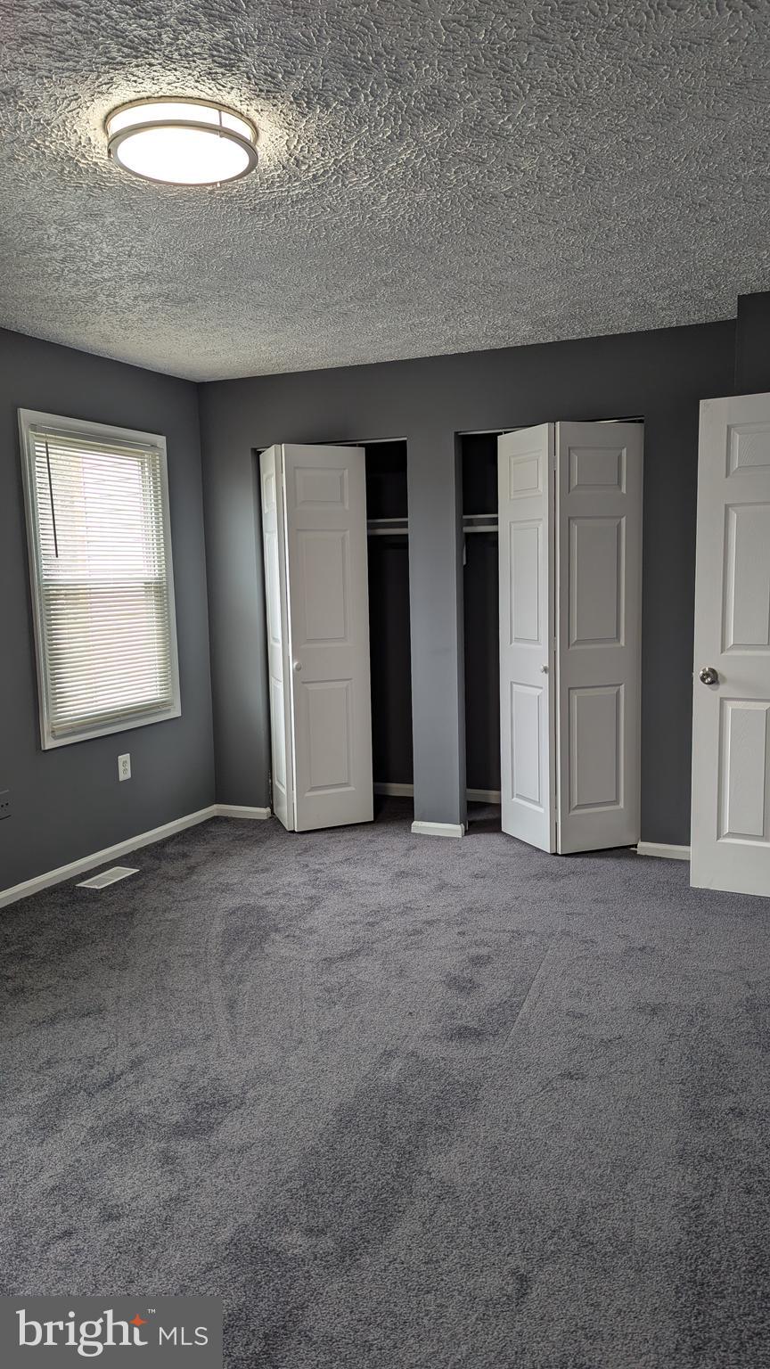 HILLCREST TOWNE - Residential