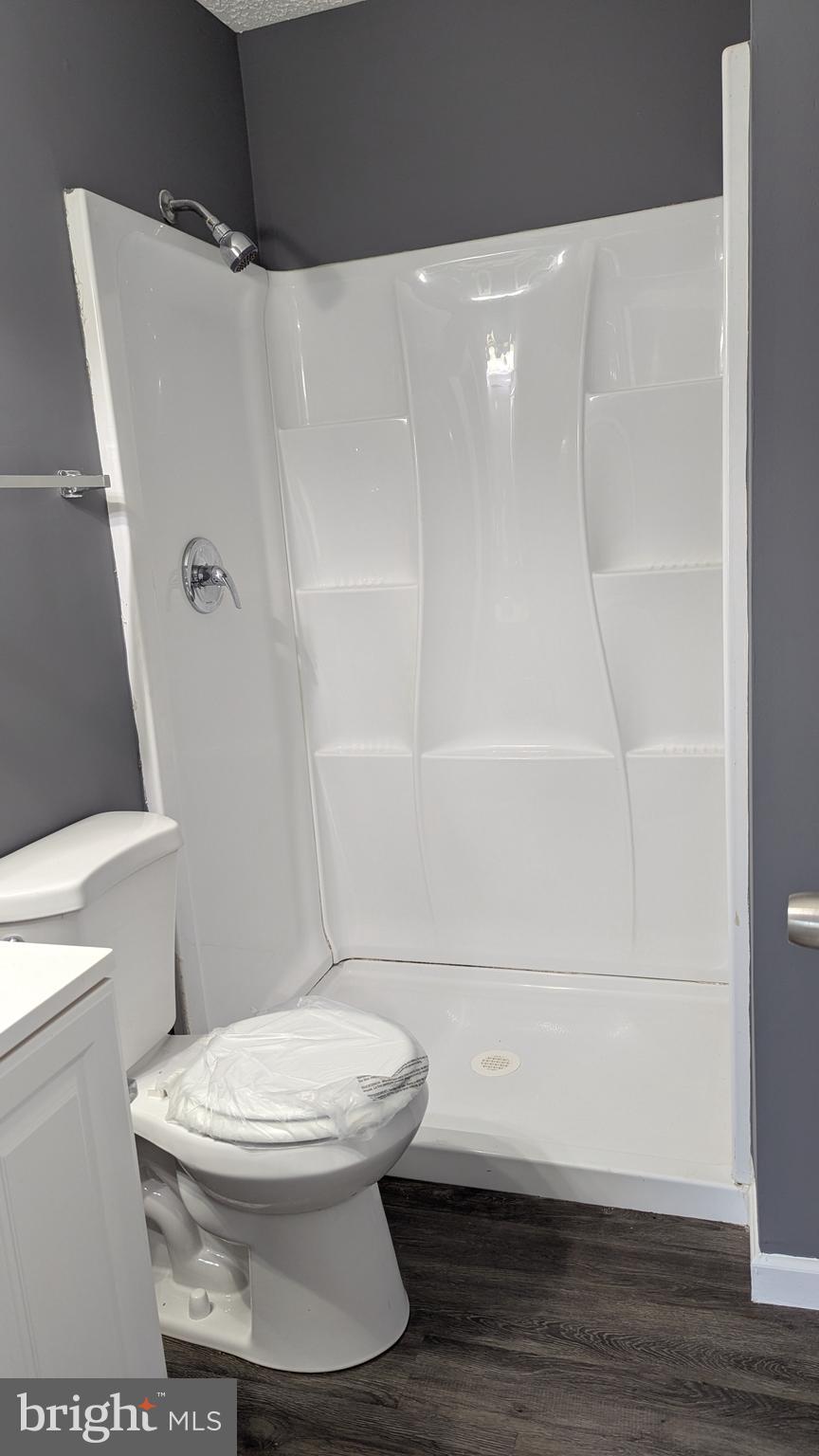 HILLCREST TOWNE - Residential