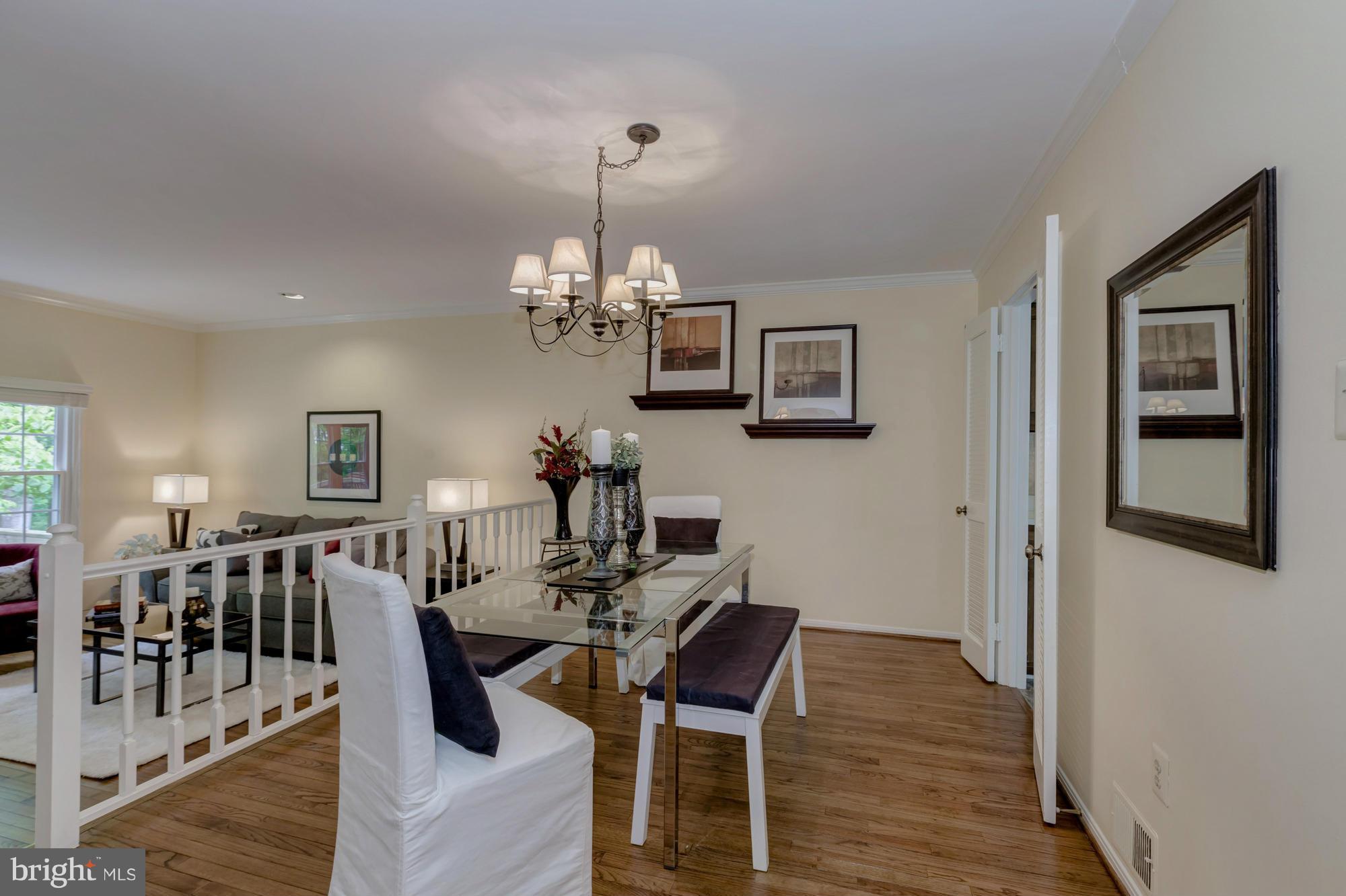 INVERNESS KNOLLS - Residential