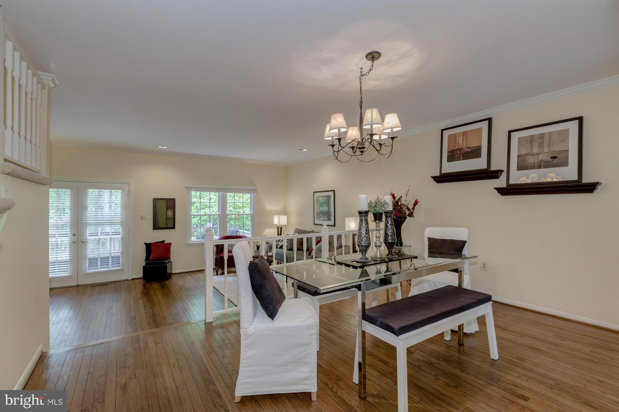 INVERNESS KNOLLS - Residential