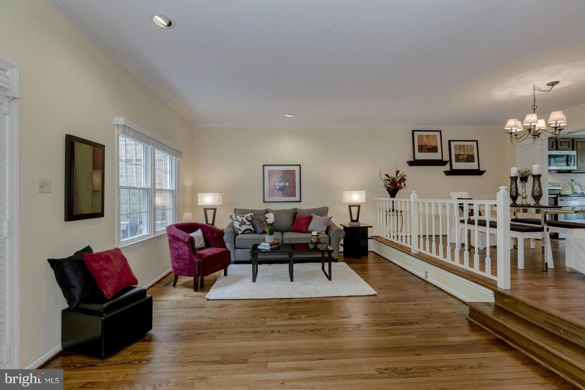 INVERNESS KNOLLS - Residential