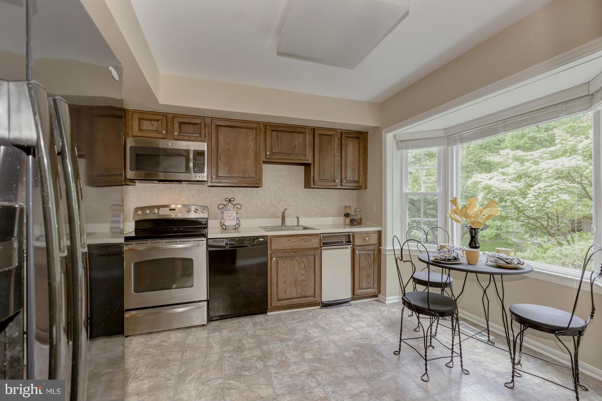 INVERNESS KNOLLS - Residential