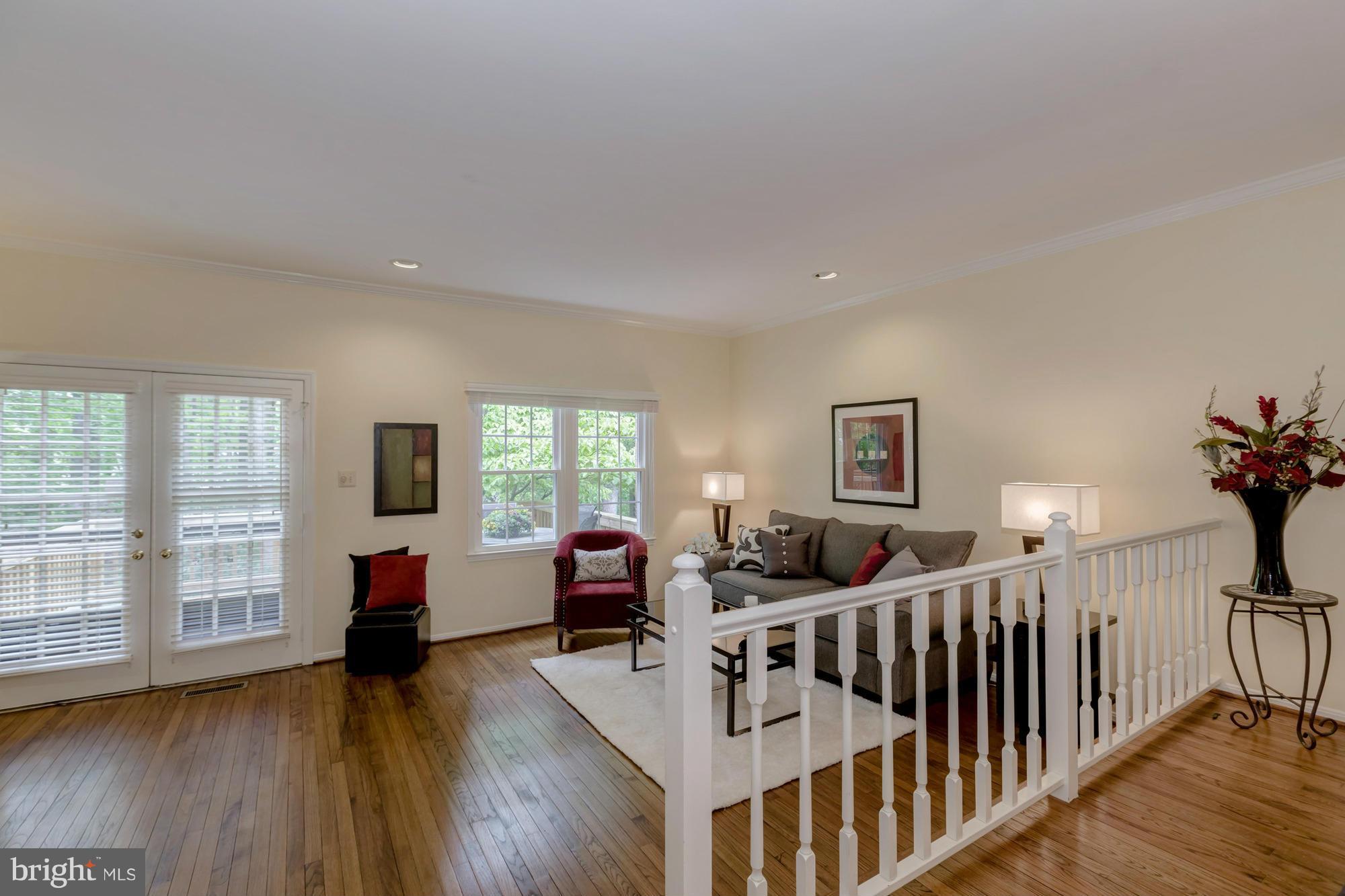 INVERNESS KNOLLS - Residential