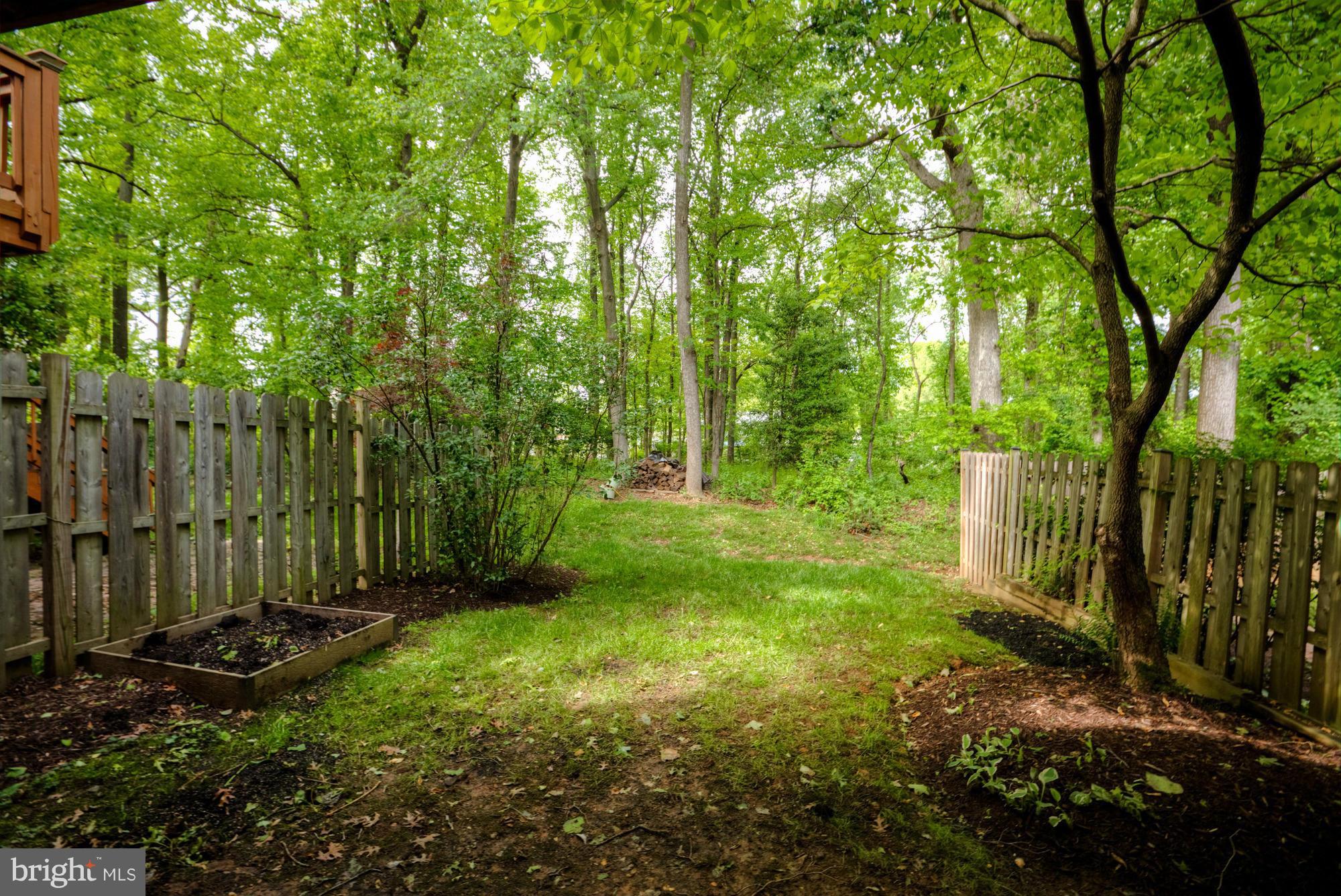 INVERNESS KNOLLS - Residential