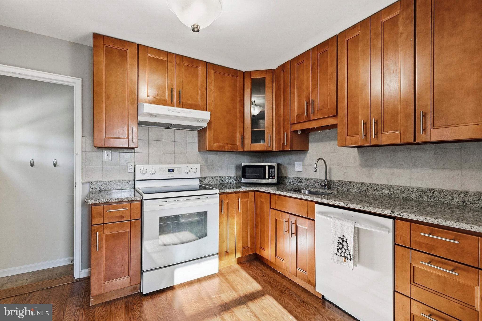 RANDOLPH HILLS - Residential