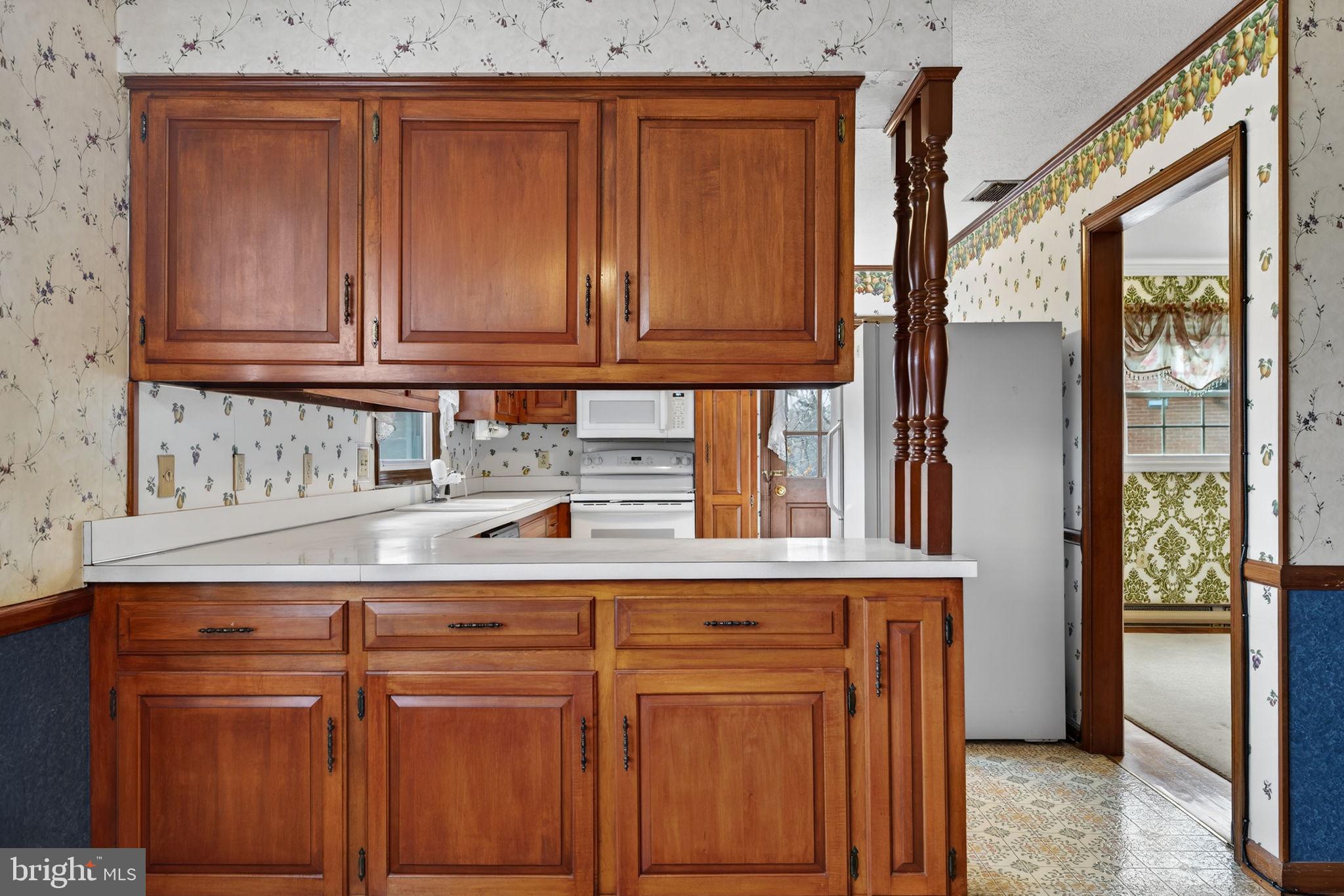 FAIRWAY ESTATES - Residential