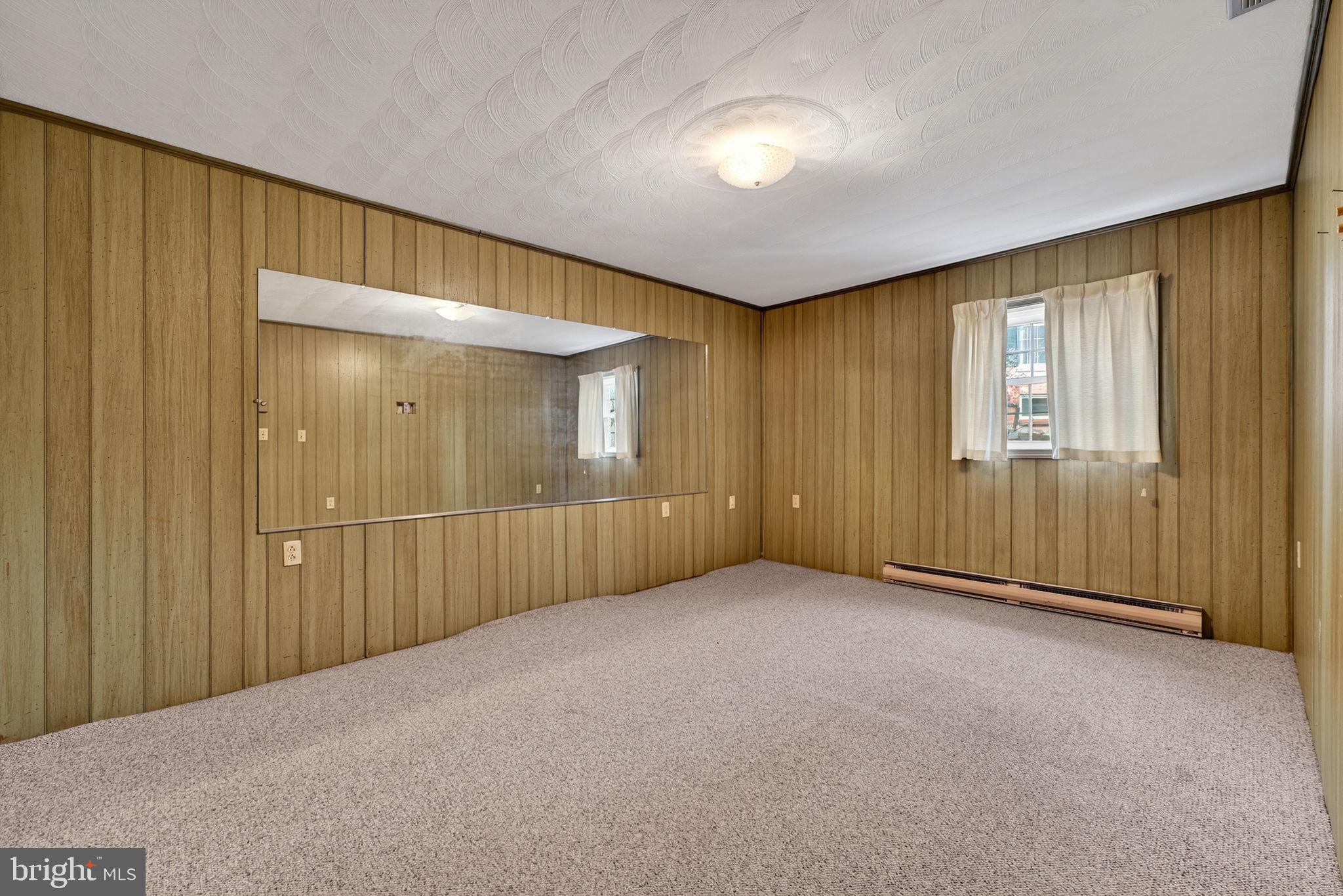 FAIRWAY ESTATES - Residential