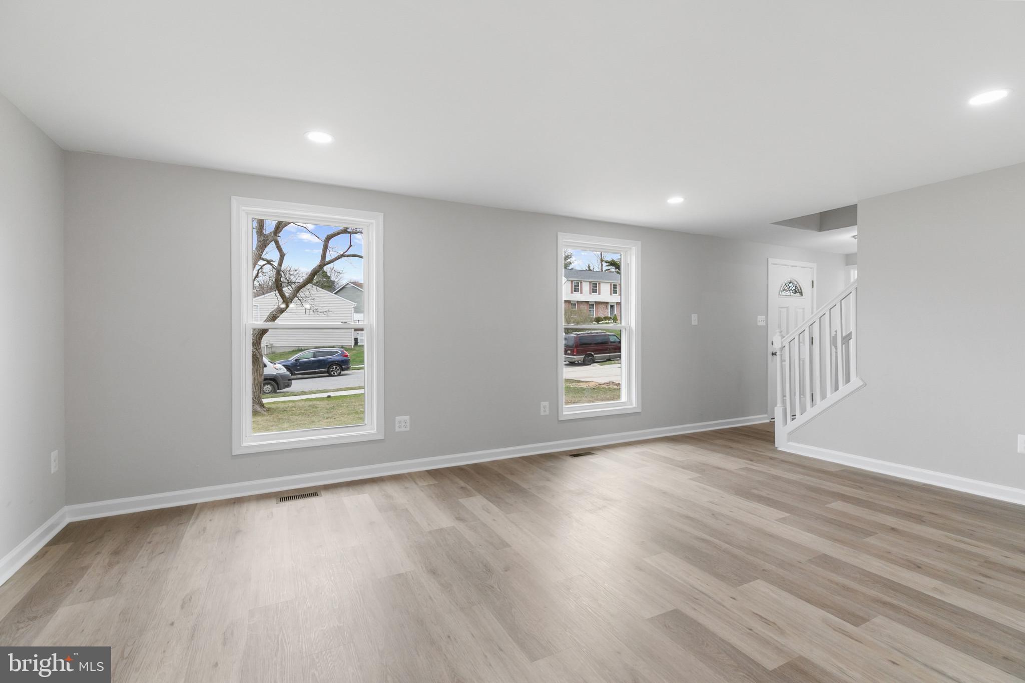 WEST RIDING - Residential