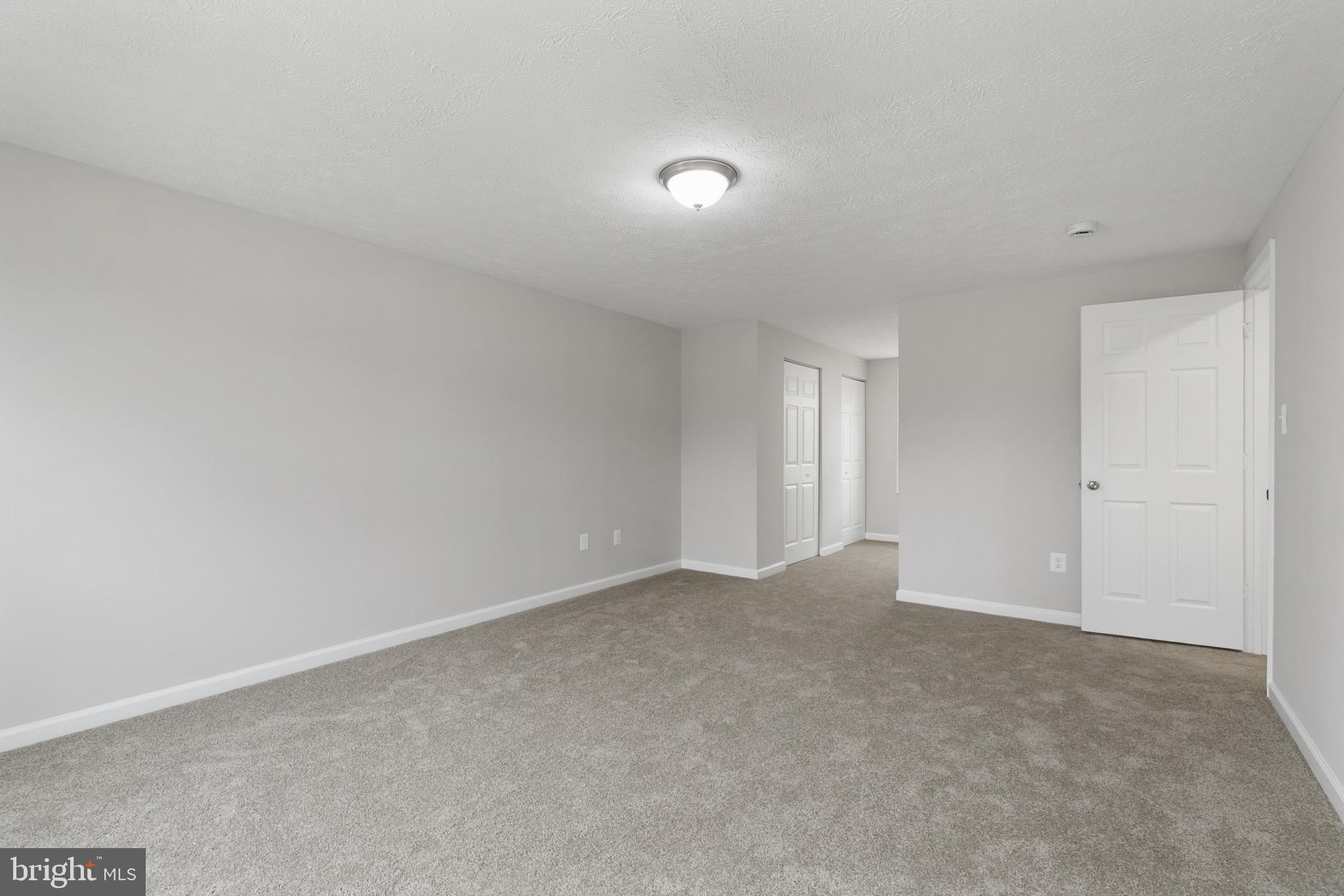 WEST RIDING - Residential