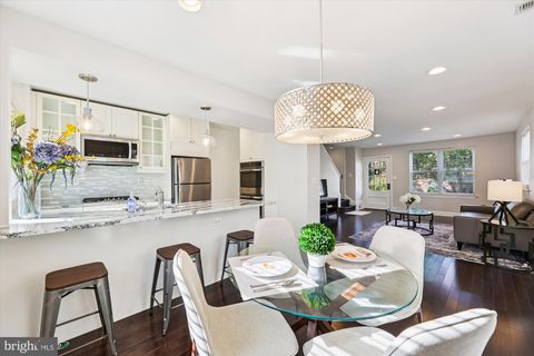 4005 CLAY PLACE NE WASHINGTON DC 20019