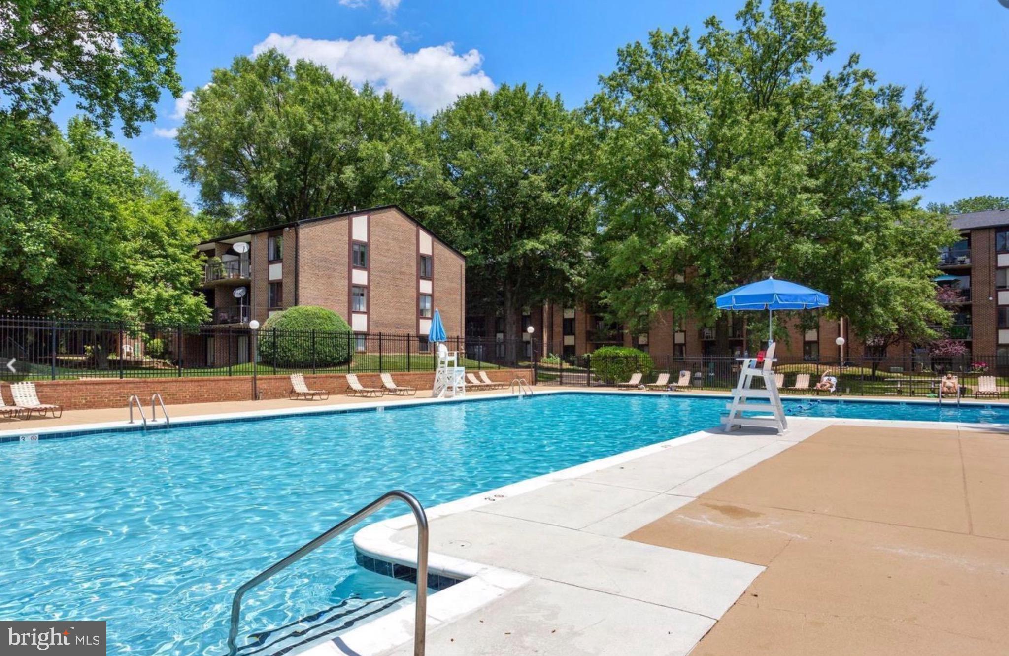 HAWTHORNE VILLAGE - Residential