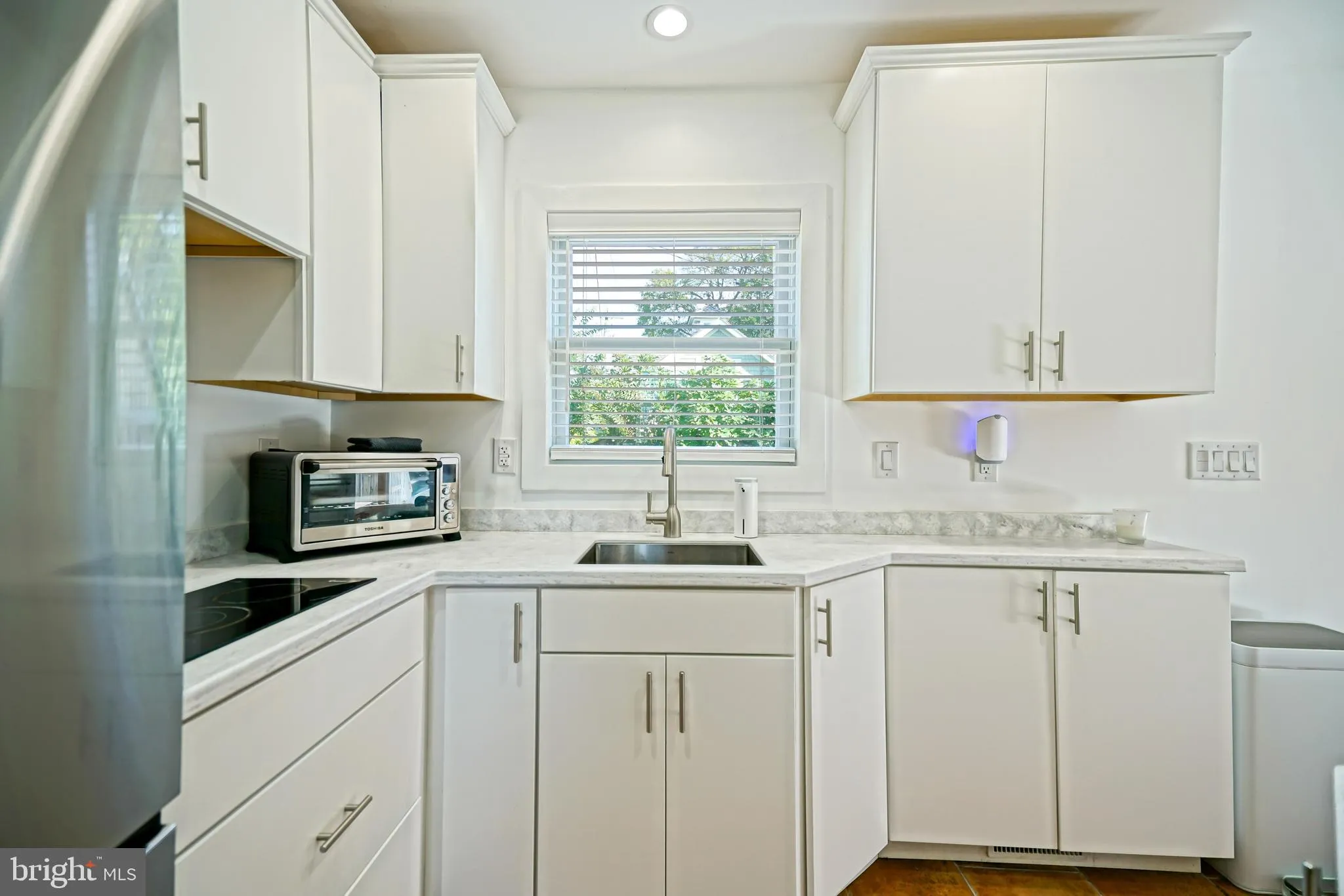 Lewes, Delaware 19958, United States, 4 Bedrooms Bedrooms, ,5 BathroomsBathrooms,Residential,Active,231778