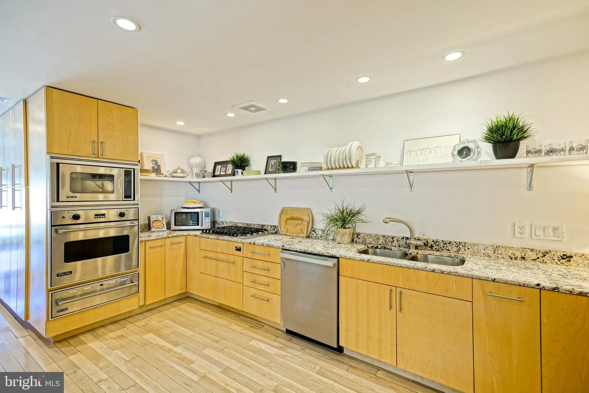 Lewes, Delaware 19958, United States, 4 Bedrooms Bedrooms, ,5 BathroomsBathrooms,Residential,Active,231778