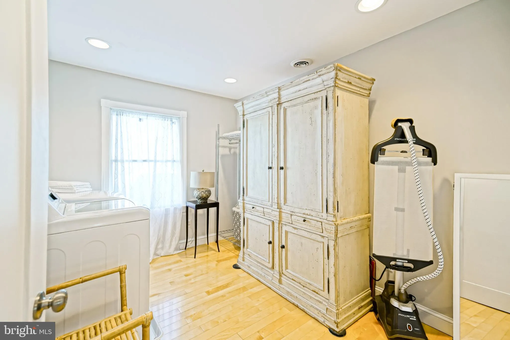 Lewes, Delaware 19958, United States, 4 Bedrooms Bedrooms, ,5 BathroomsBathrooms,Residential,Active,231778