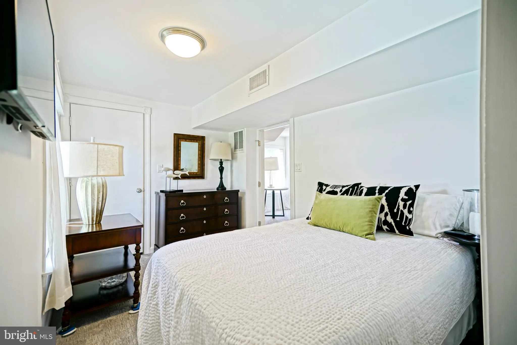 Lewes, Delaware 19958, United States, 4 Bedrooms Bedrooms, ,5 BathroomsBathrooms,Residential,Active,231778