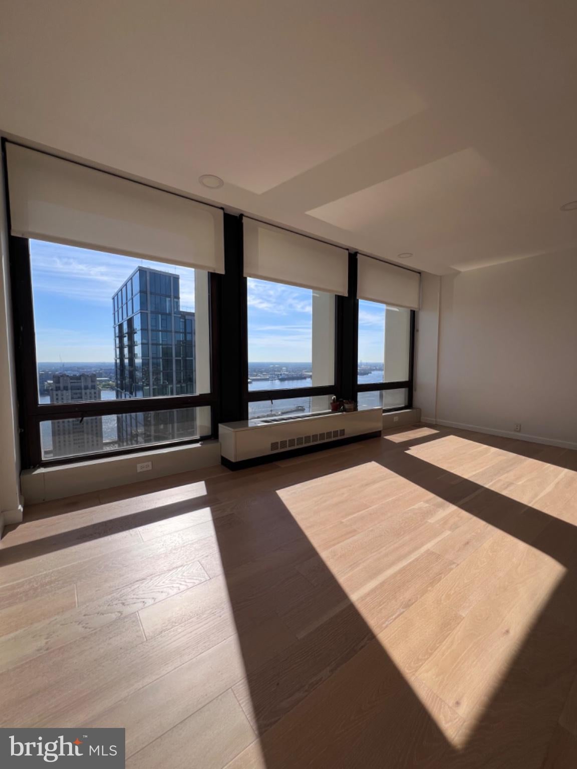 200 LOCUST STREET 31E