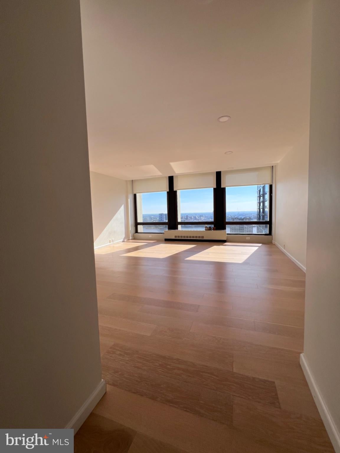 200 LOCUST STREET 31E