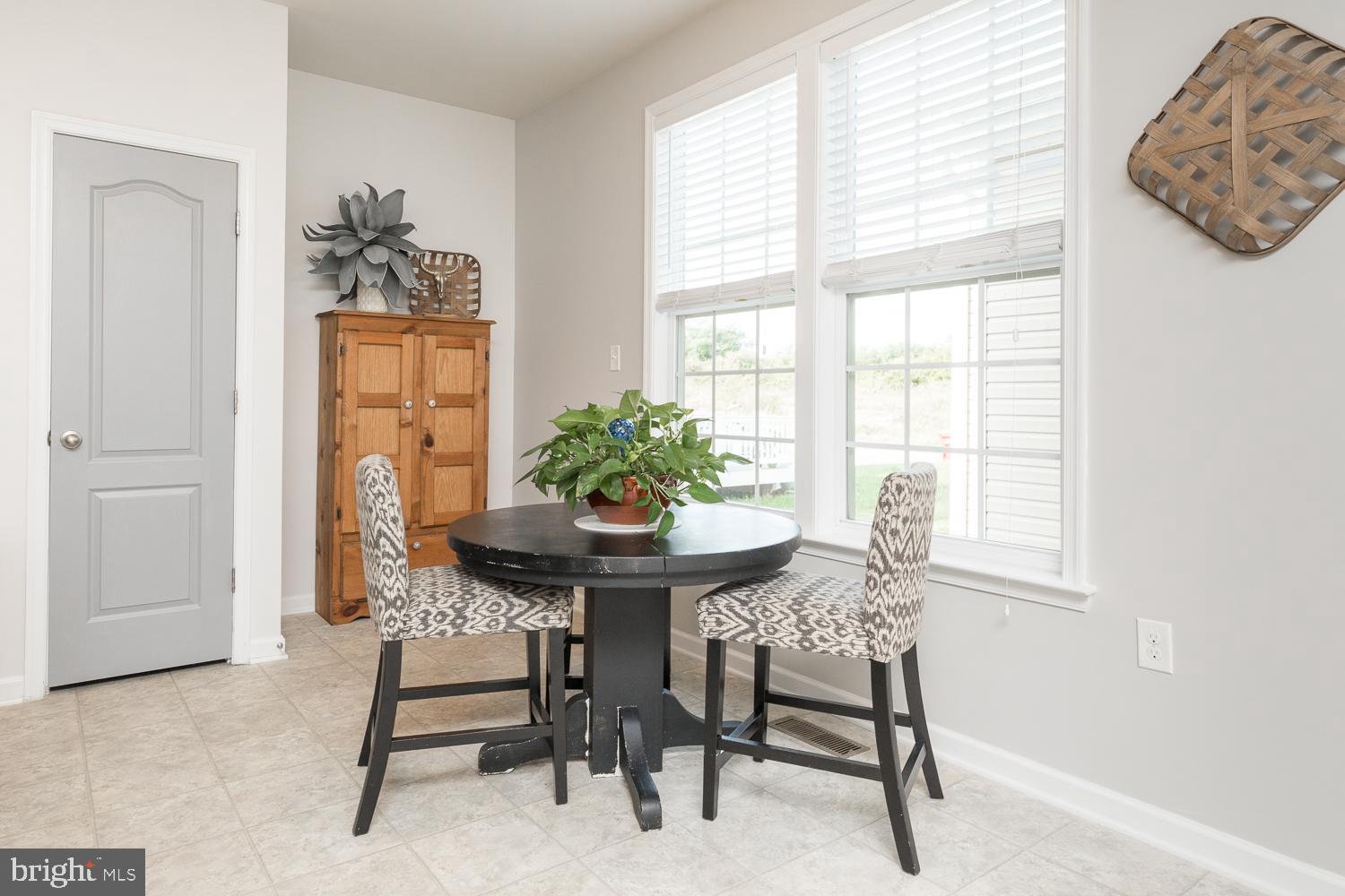 LAKELAND PLACE - Residential