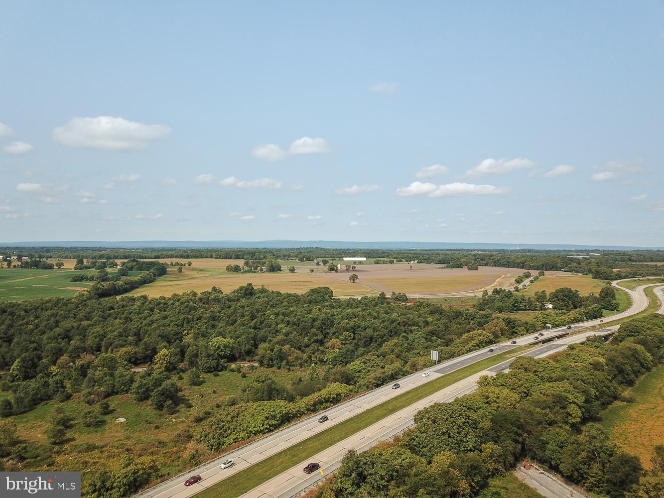 LAKELAND PLACE - Residential