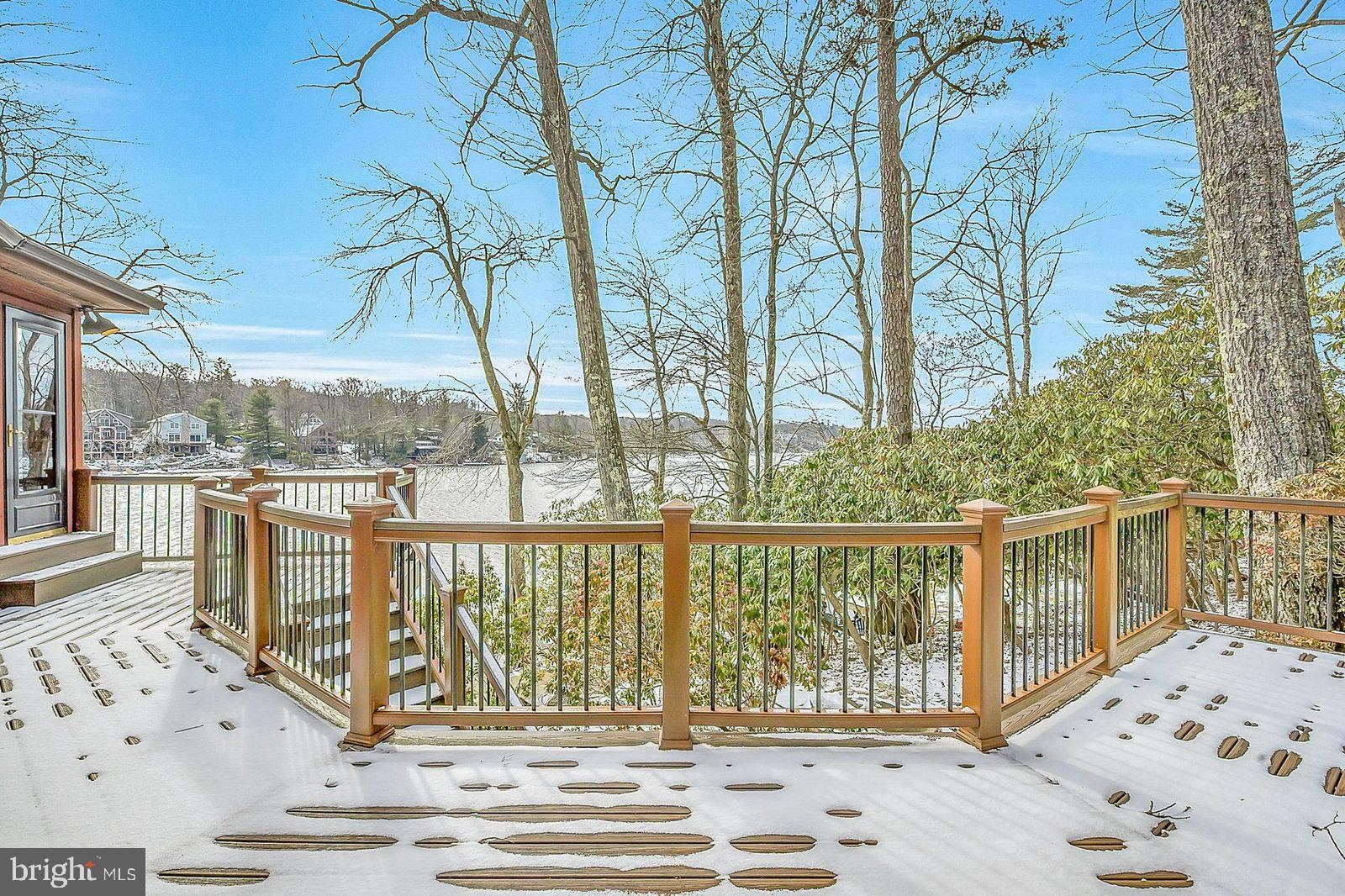 LAKE HARMONY - Residential