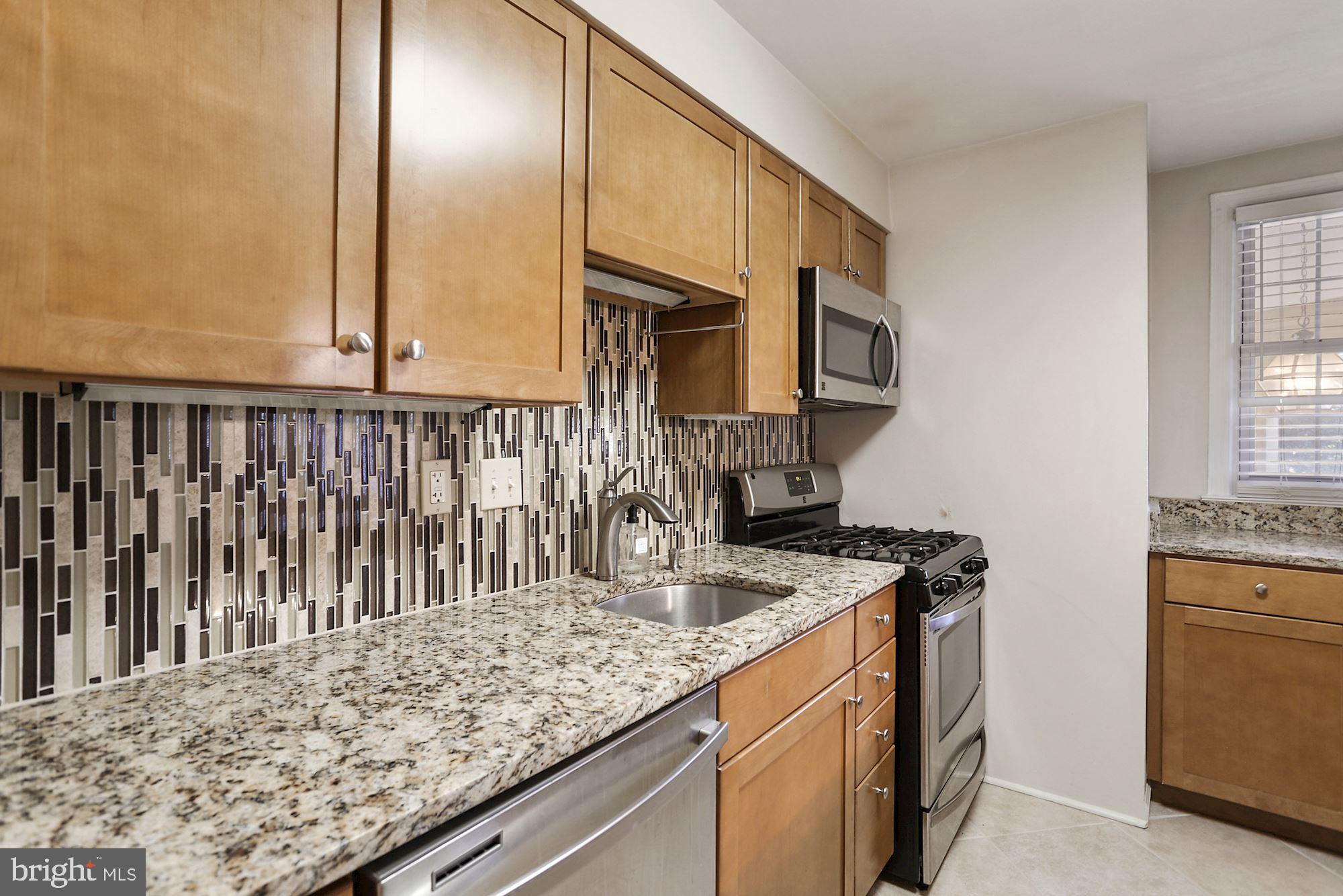 ROCK CREEK VILLAGE CONDOMINIUMS - Residential