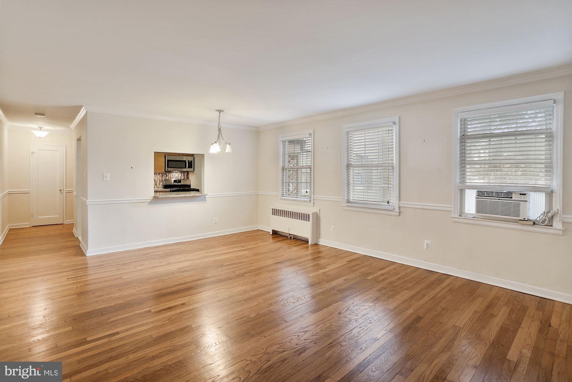 ROCK CREEK VILLAGE CONDOMINIUMS - Residential