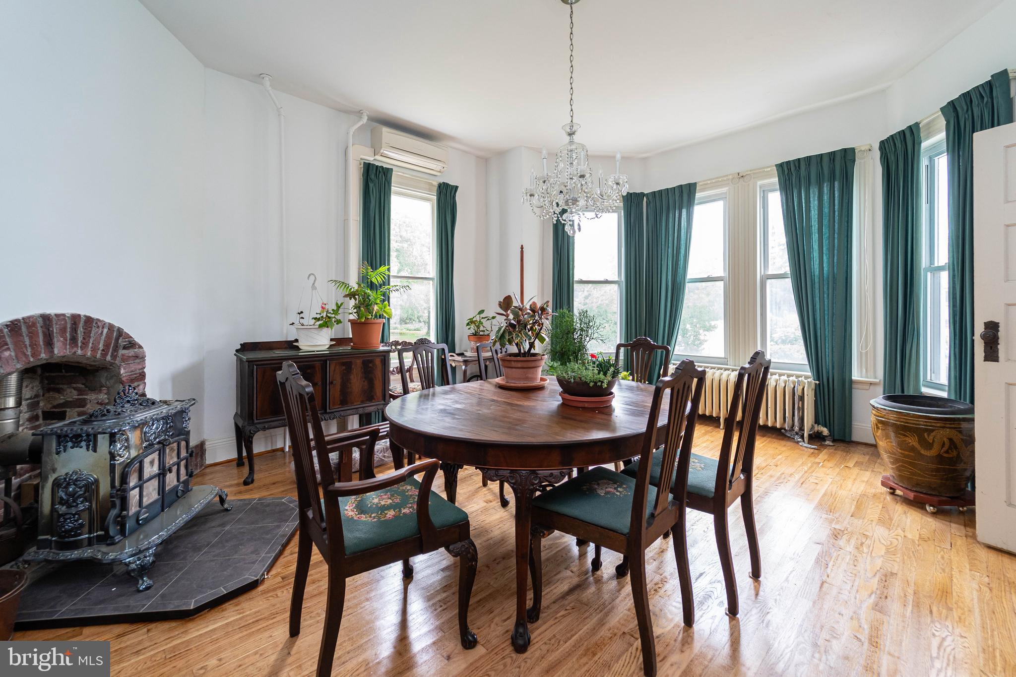 CATONSVILLE - Residential