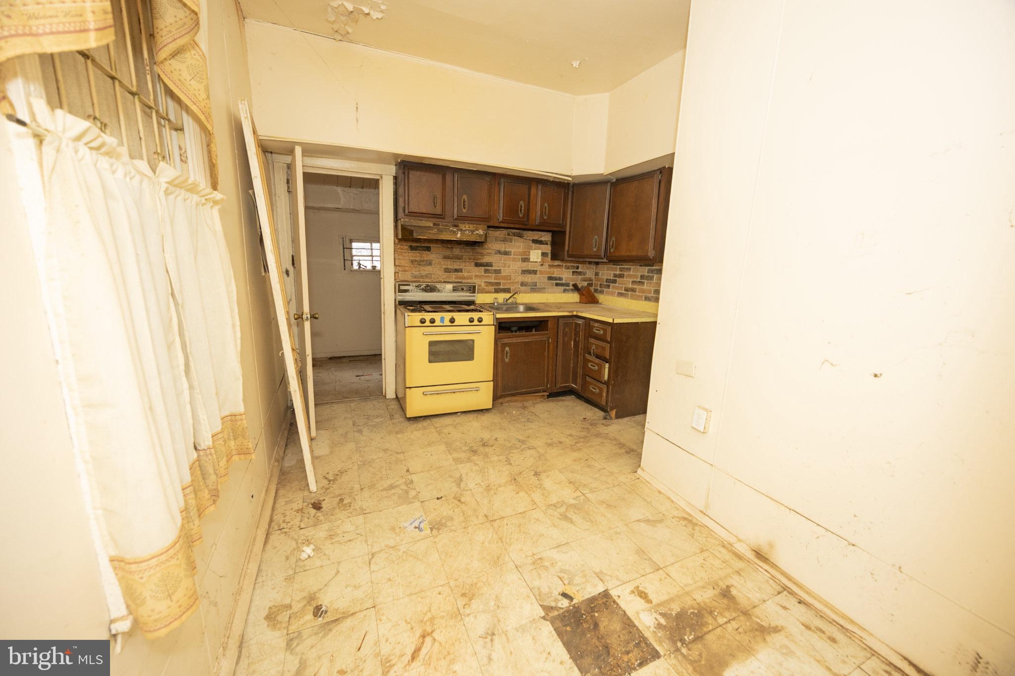 PHILADELPHIA (NORTH) - Residential