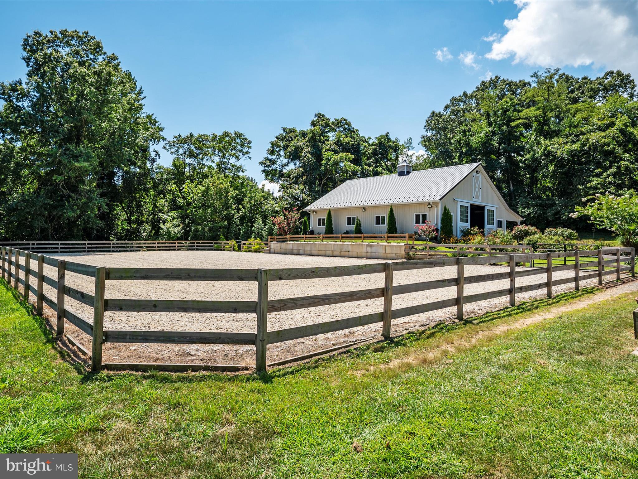 4671 SOLOMONS ISLAND ROAD