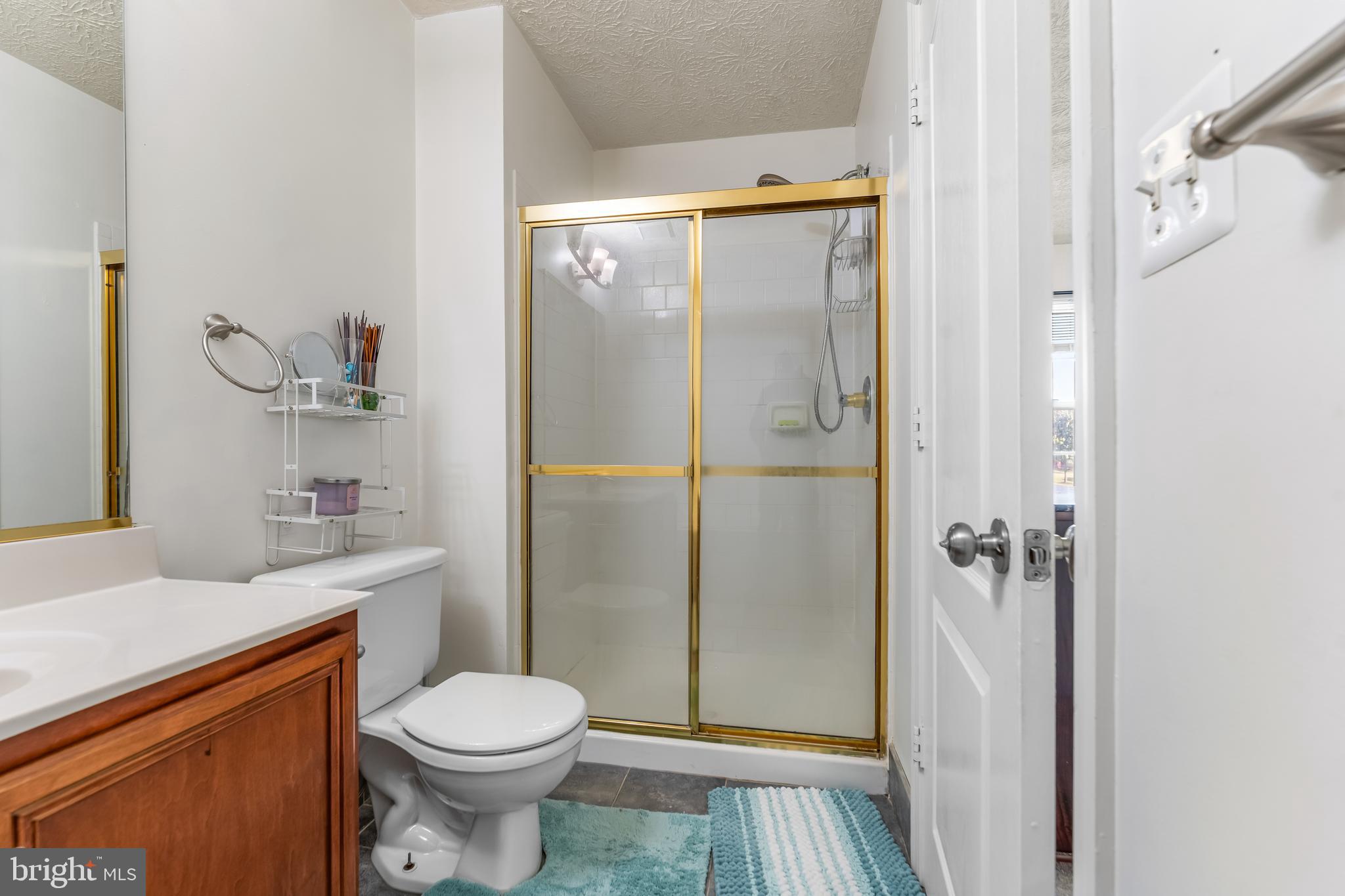 HOWARDS RIDGE - Residential Lease