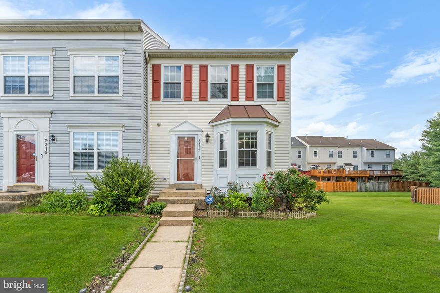 Welcome to HOWARDS RIDGE End Unit Townhome—a move-in-ready rental in the heart of Ellicott City! This beautifully upgraded home offers a perfect balance of modern features and spacious living, with 3 bedrooms and 3.5 baths.
The gourmet kitchen, equipped with stainless steel appliances, is ready for your culinary adventures. Thoughtfully expanded, the home boasts additional living space and a generous deck for relaxation or entertaining. The inviting living room provides a cozy atmosphere for unwinding with your favorite shows.
Upstairs, the elegant primary bedroom features a walk-in closet, while two junior bedrooms down the hall share a well-appointed bath. All bedrooms are comfortably carpeted.
The finished basement offers versatility, perfect for an additional bedroom, home theater, or work-from-home setup. A separate laundry room enhances convenience, and the basement also includes a full bath for added functionality.
Additional highlights:
- TWO assigned parking spaces, plus ample guest parking nearby
- Prime location with easy access to Route 29, I-70, and Route 40—perfect for commuting to Baltimore, Columbia, or DC
- Walking distance to H Mart, Lotte Plaza, Walmart, and popular restaurants
- Zoned for top-rated Howard County Schools: St. Johns Lane ES, Dunloggin MS, and Mt. Hebron HS
- Convenient proximity to other grocery stores and dining options
Don't miss this rare opportunity to rent a fully upgraded townhome in one of Ellicott City’s most sought-after communities!