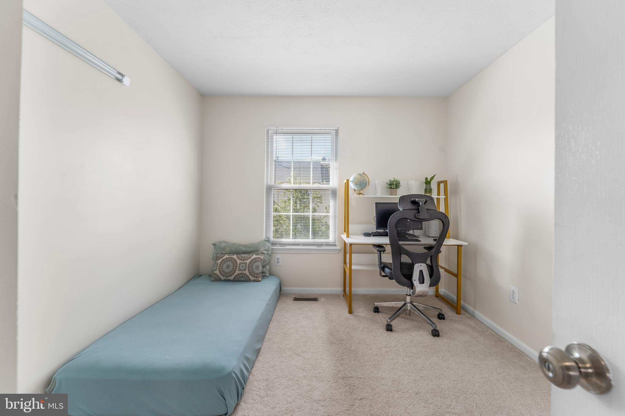 HOWARDS RIDGE - Residential Lease