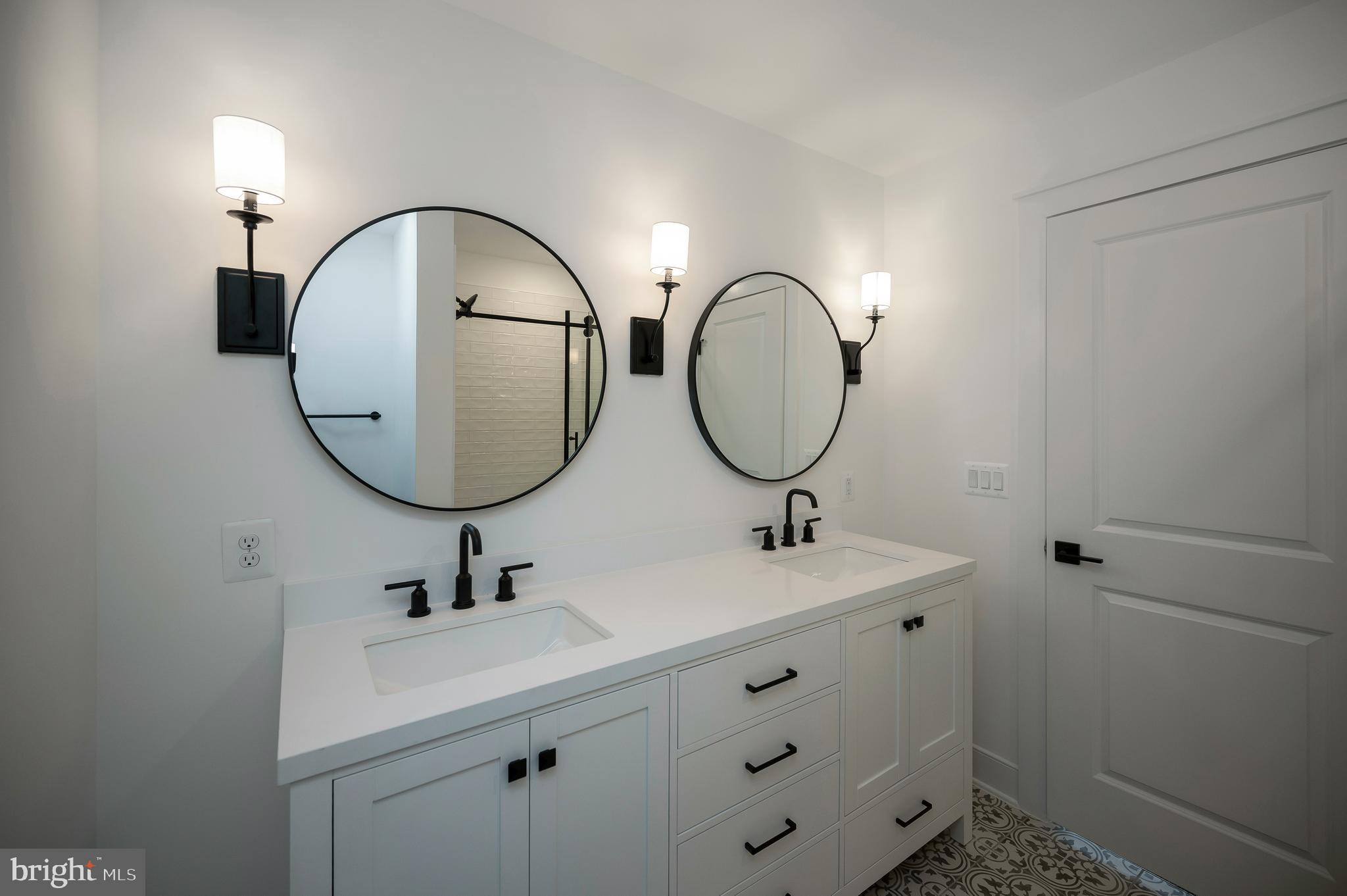 THE GROVE AT JACKSON VILLAGE - Residential Lease