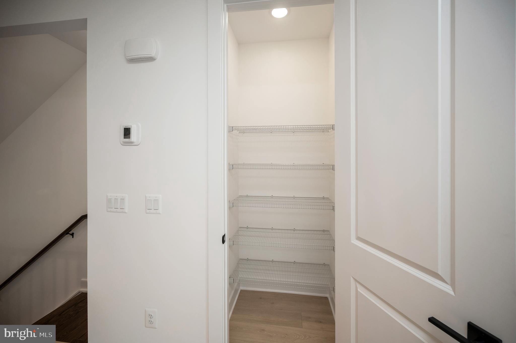 THE GROVE AT JACKSON VILLAGE - Residential Lease