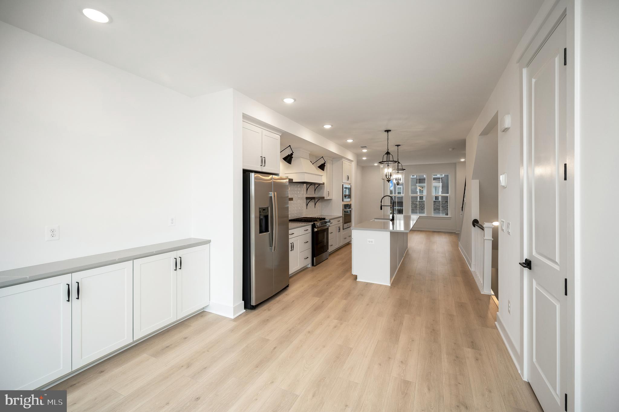 THE GROVE AT JACKSON VILLAGE - Residential Lease