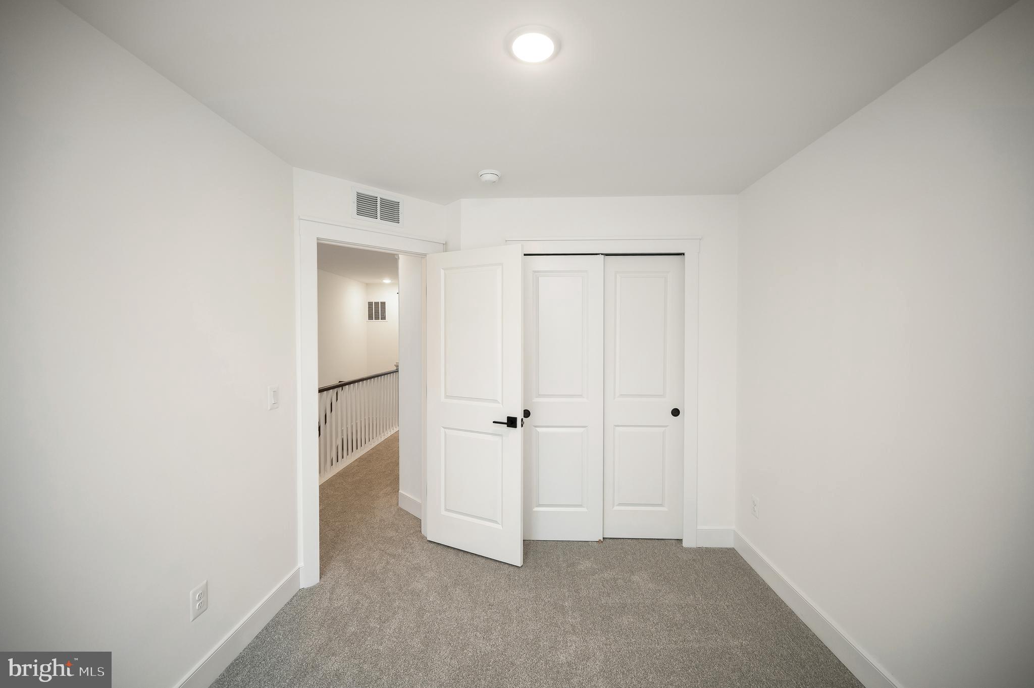 THE GROVE AT JACKSON VILLAGE - Residential Lease