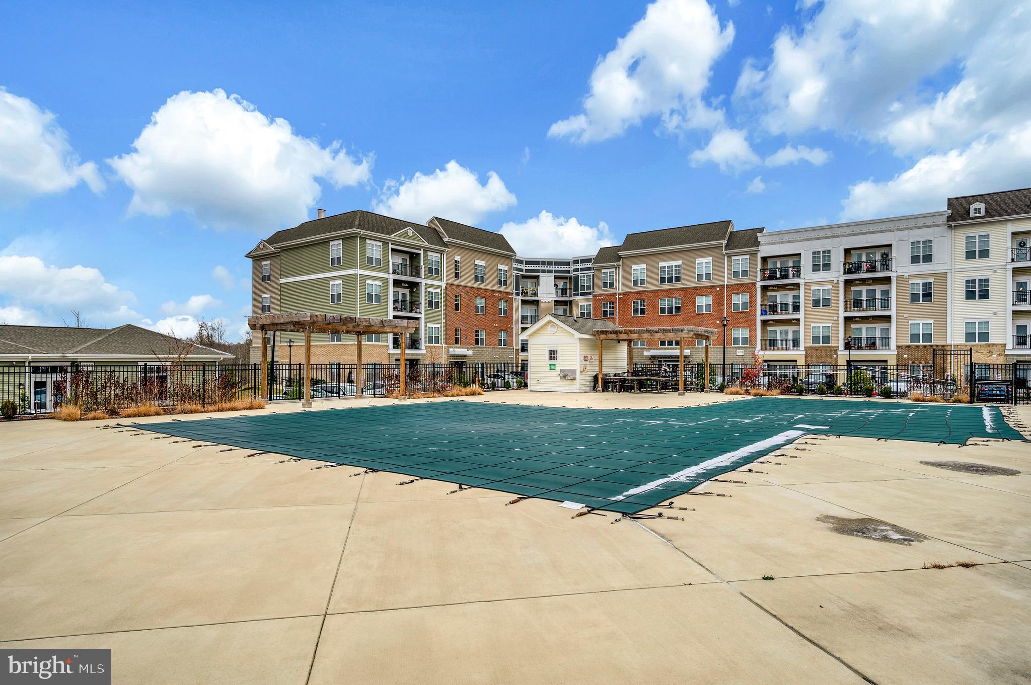 THE GROVE AT JACKSON VILLAGE - Residential Lease