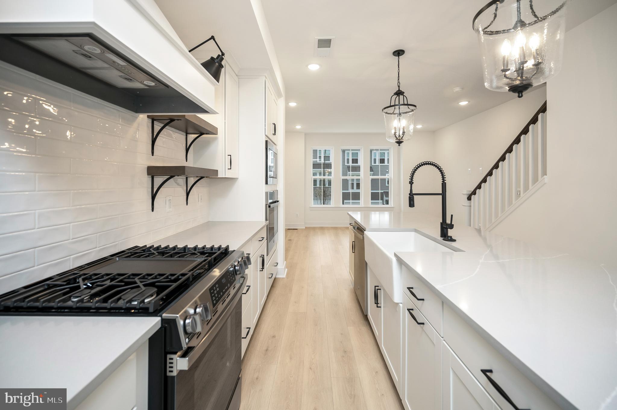 THE GROVE AT JACKSON VILLAGE - Residential Lease