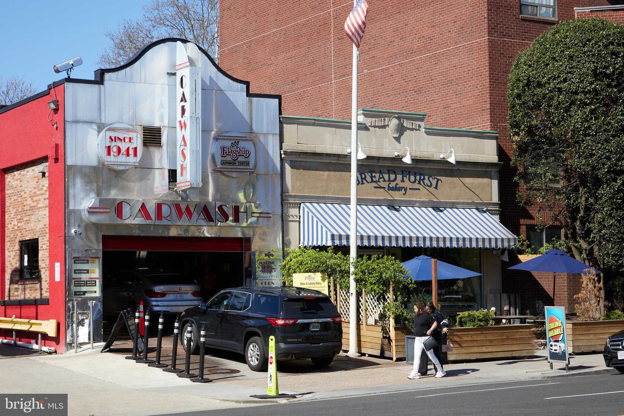 FOREST HILLS - Residential