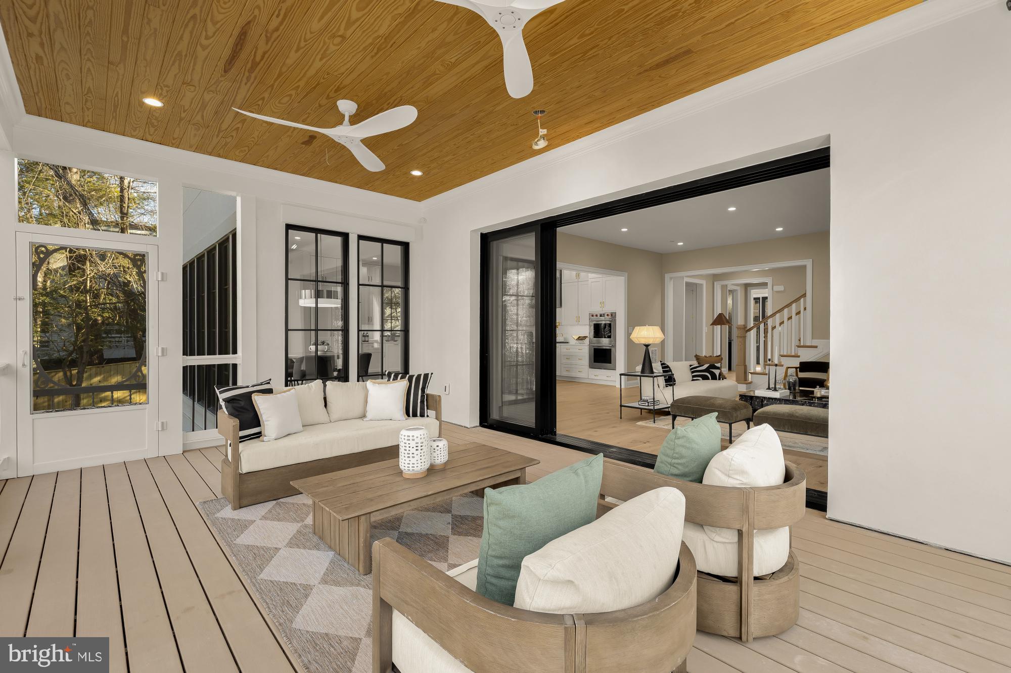 FOREST HILLS - Residential