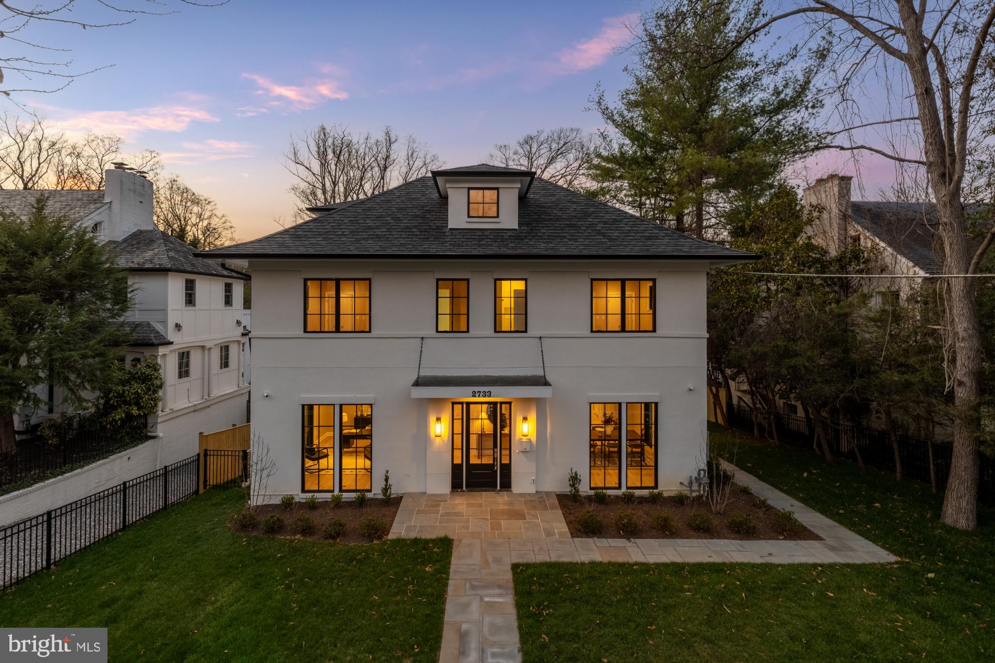 2733 CHESAPEAKE STREET NW