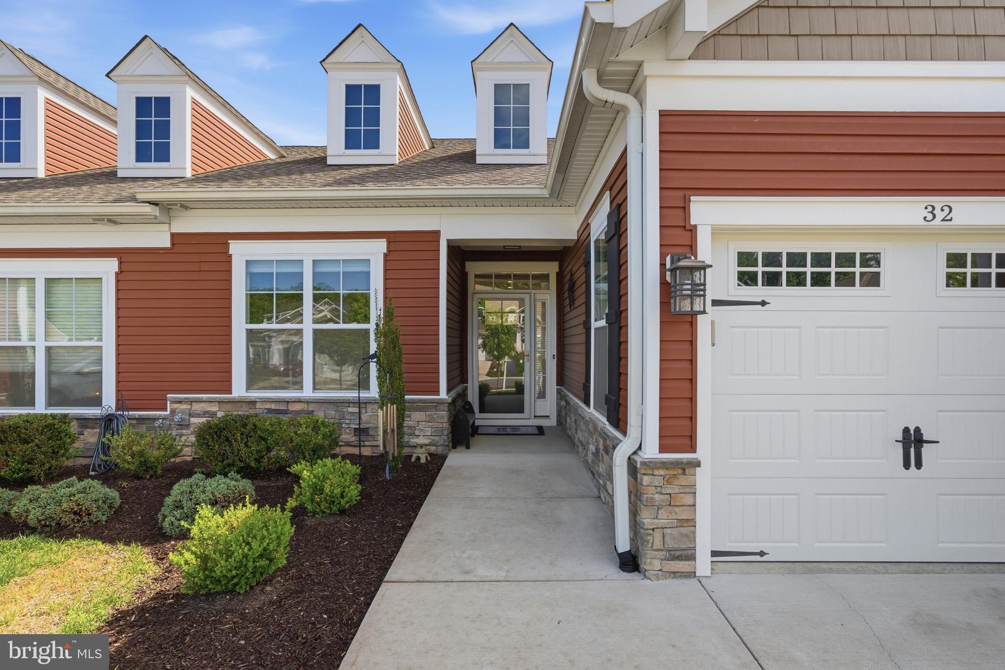 HAWTHORNE GREENE - Residential