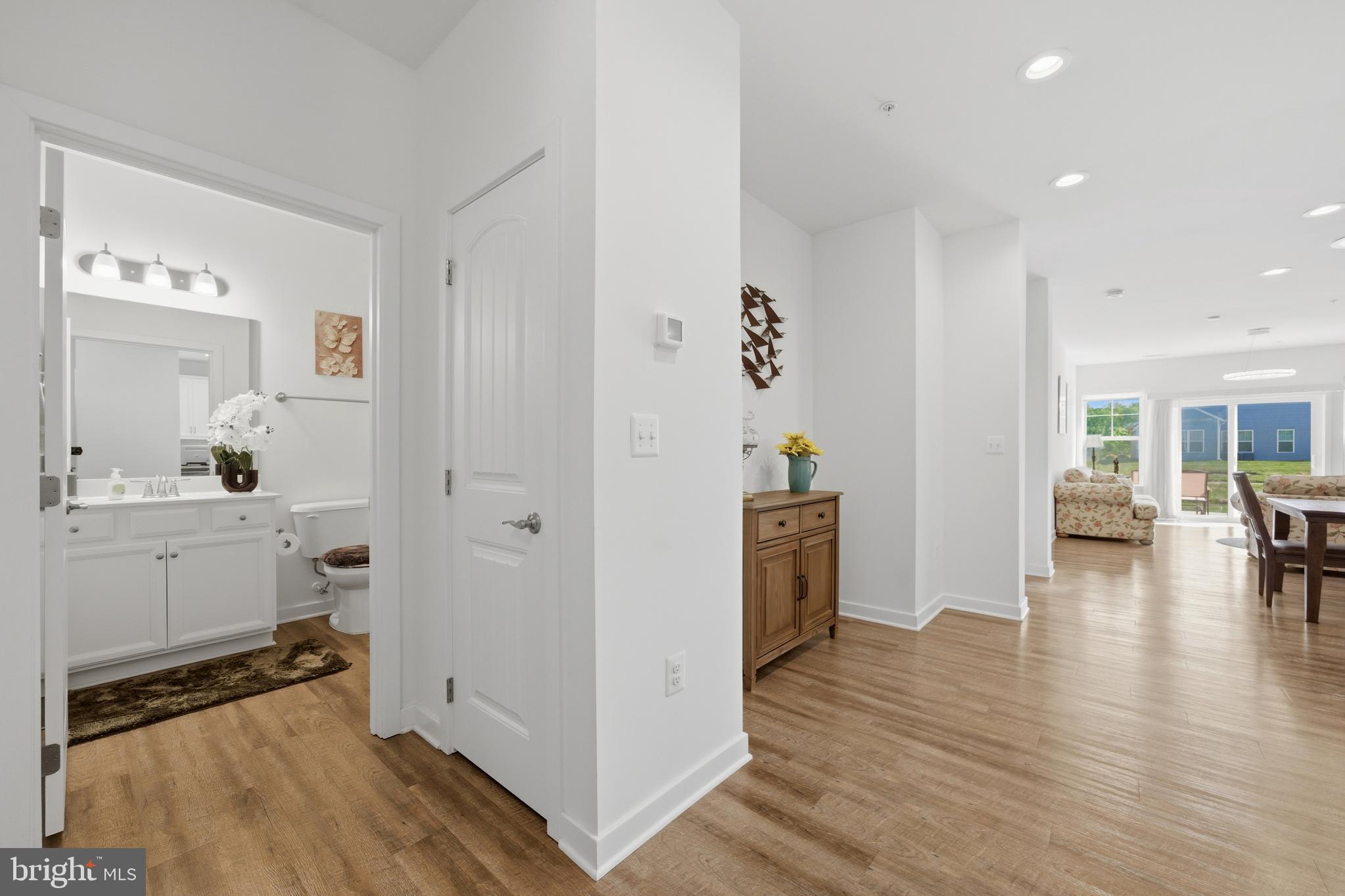 HAWTHORNE GREENE - Residential