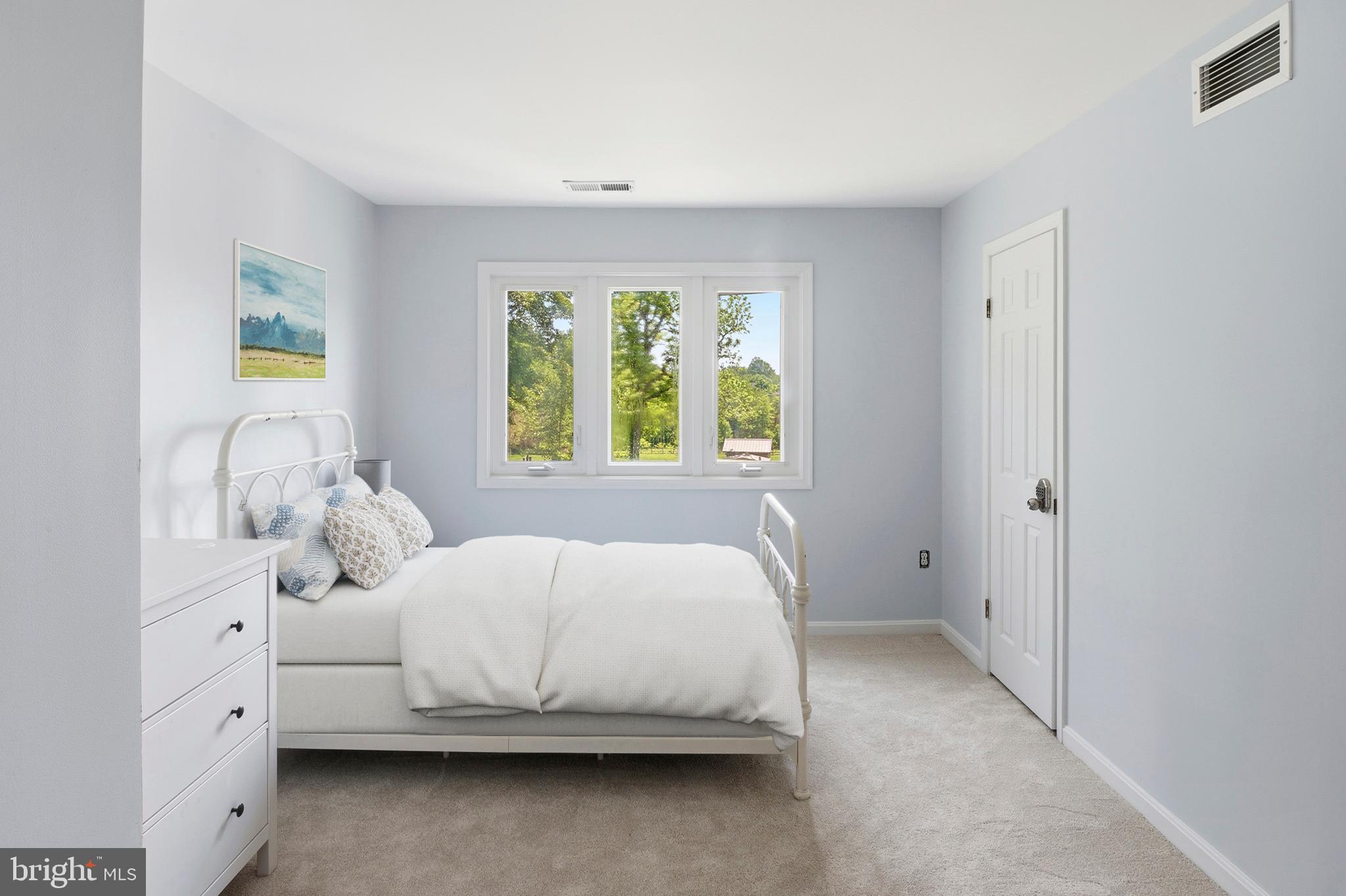 ASHTON OAKS - Residential