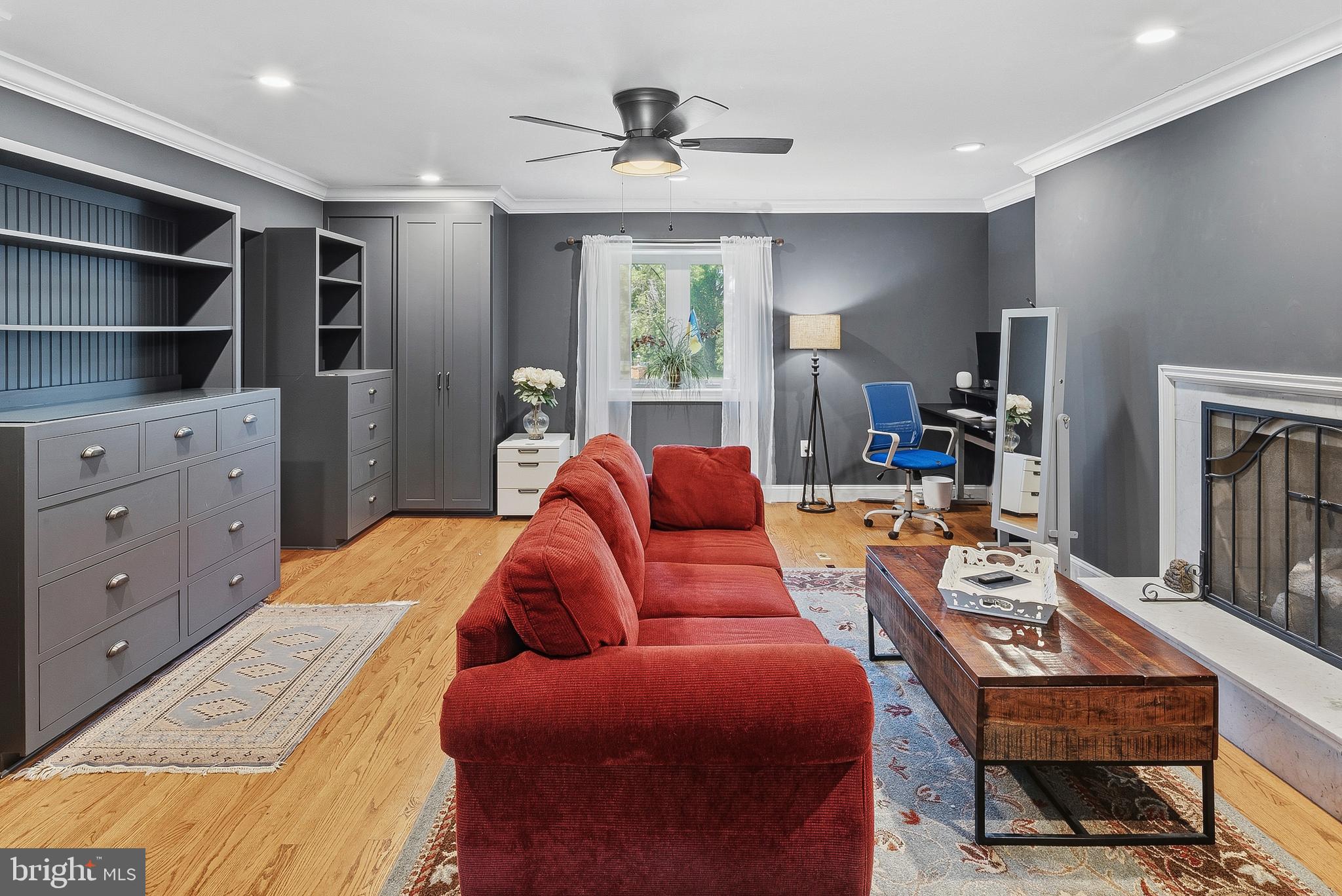 ASHTON OAKS - Residential